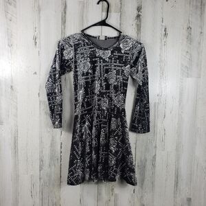 Girls dori creations beautiful velvet rose gray silver long sleeve dress size 10